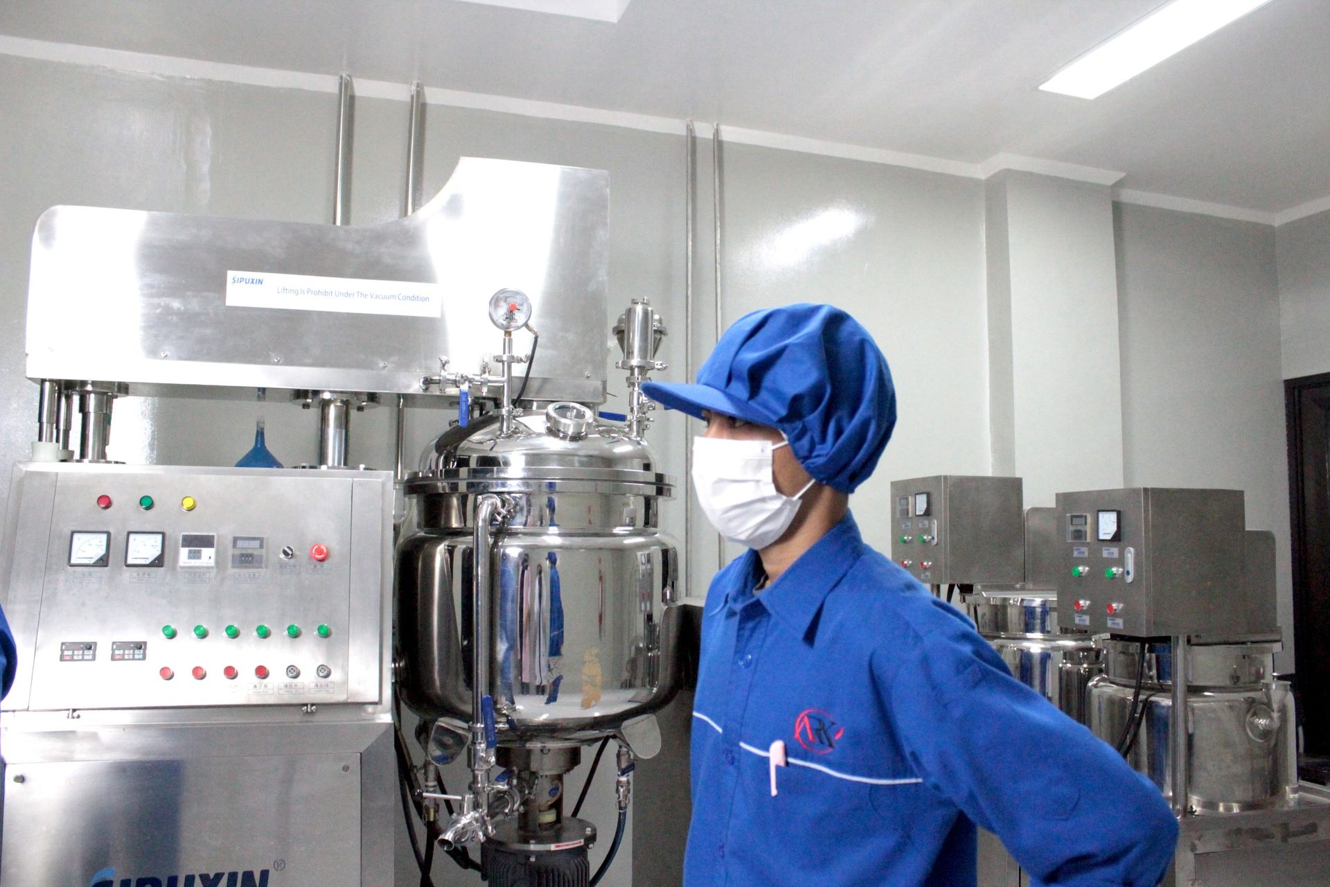 Produksi Athena Royal Kosmetika
